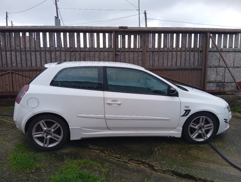 FIAT Stilo 2004 - foto 1