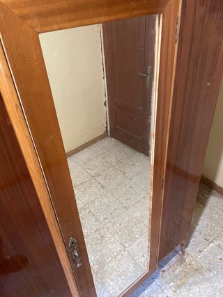 Armario ropero años 50/60de madera con espejo