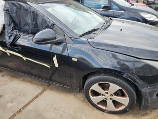 Chevrolet Cruze AVERIADO