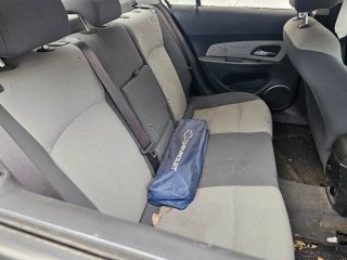 Chevrolet Cruze AVERIADO