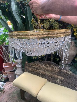 Lámpara de techo de cristal y metal dorado