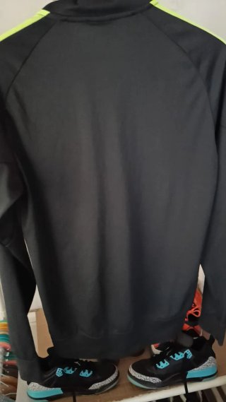 Chaqueta Nike Negra y Verde