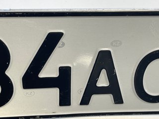 Matrícula Kazajistán KZ 484A