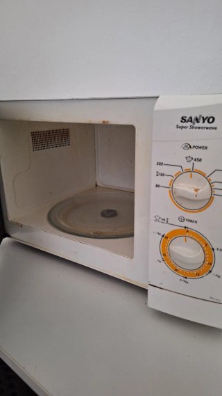 Microondas Sanyo Super Showerwave Blanco