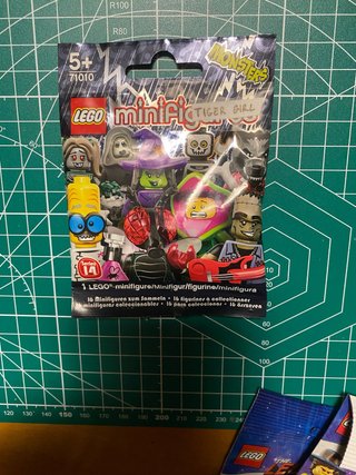 Lego Minifigure Serie 14 - Tiger Girl