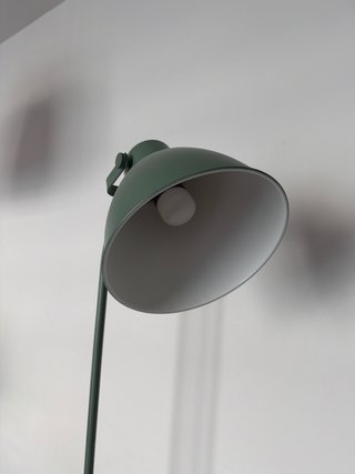 Lámpara de pie verde