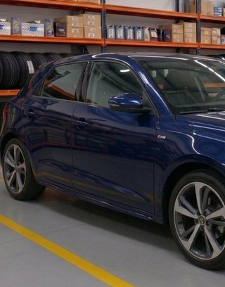 Puerta Delantera Derecha Audi A1 2023