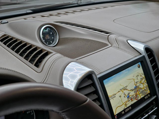 Porsche Cayenne 2016