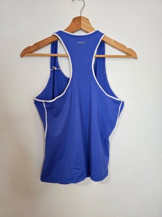 Camiseta Oysho sin mangas azul talla S