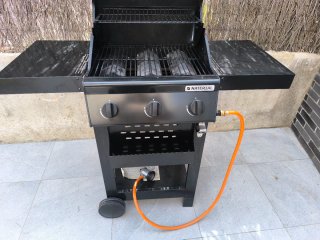 Barbacoa Naterial con funda