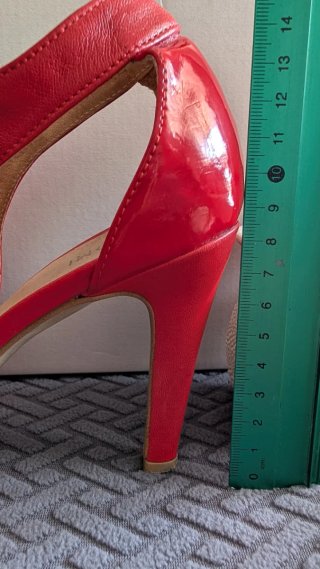 Zapatos KIOMI piel rojos