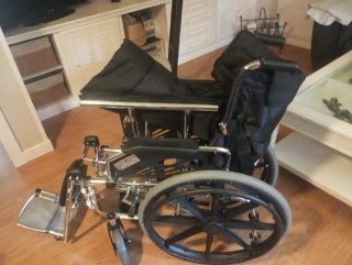 Silla de ruedas ancho especial 56 cm