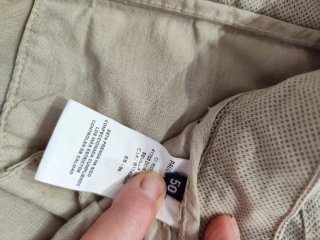 Pantalón chino hombre verano beige