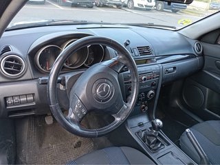 Mazda 3 2004