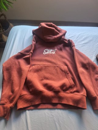 Lote 4 Sudaderas Marvel y Logo. Talla 9-10, 140cm