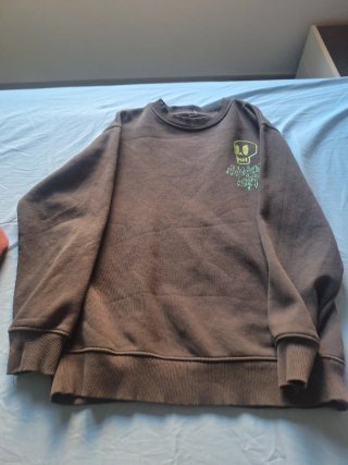 Lote 4 Sudaderas Marvel y Logo. Talla 9-10, 140cm