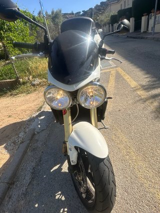 Triumph Street Triple 675 Blanca