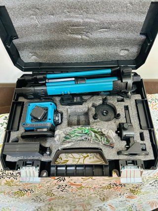 Nível Laser VEVOR 3D 360° com Tripé