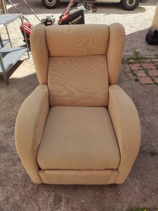 Butaca reclinable tela beige