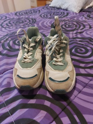 Zapatillas Beige y Verde