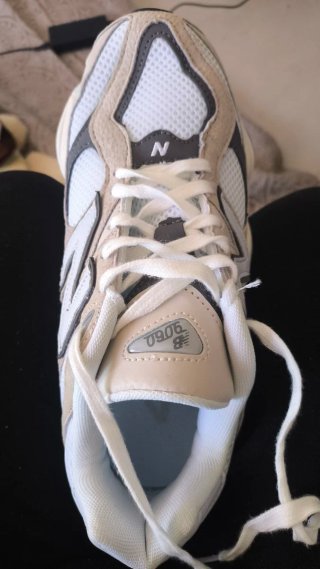 New Balance Beige/Blanco Zapatilla