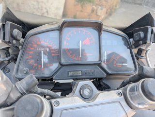 Honda VFR 750 F (1989) Blanca