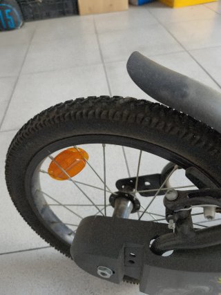 Bicicleta Infantil Btwin Negra y Amarilla
