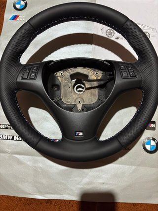 Volante BMW Pack M Novo E90 E92 E81 E87 E91 E88