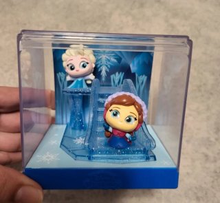 Disney Doorables Frozen Movie Moment