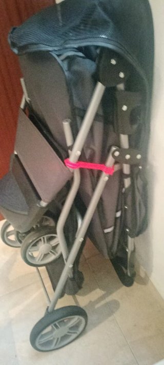 Carrito para mascotas negro y gris