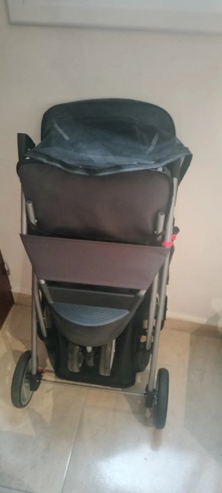 Carrito para mascotas negro y gris