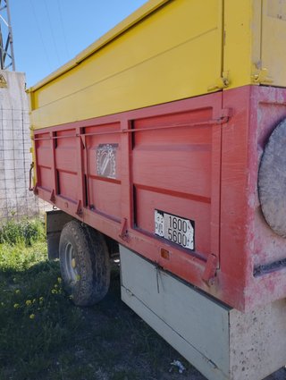 Remolque agrícola para tractor