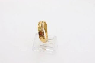 Anillo Tornillos Oro con Circonitas