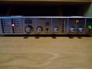Behringer Mini FEX F800 Procesador de Efectos