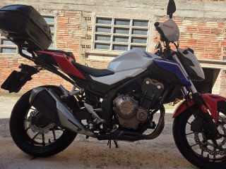 Honda CB500F Naked Roja, Blanca y Azul