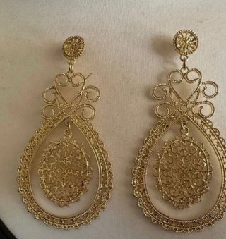 Traje Flamenca Negro Mantoncillo/pendientes/ flor