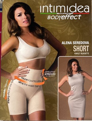 R/ SHORT MODELLANTE /     TAGLIA         S/M - M/L