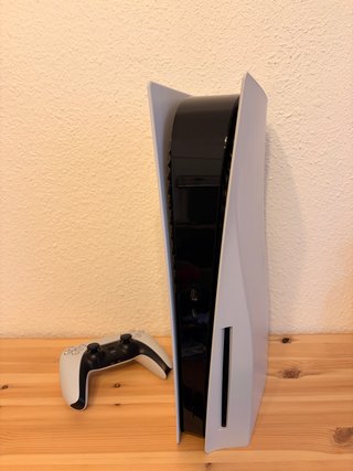 Consola PS5 Standard + Mando + 2 Juegos