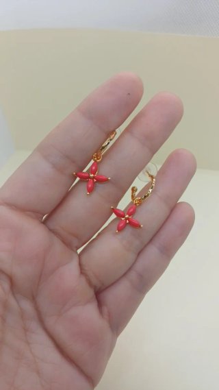 Pendientes Oro 18k Coral Natural