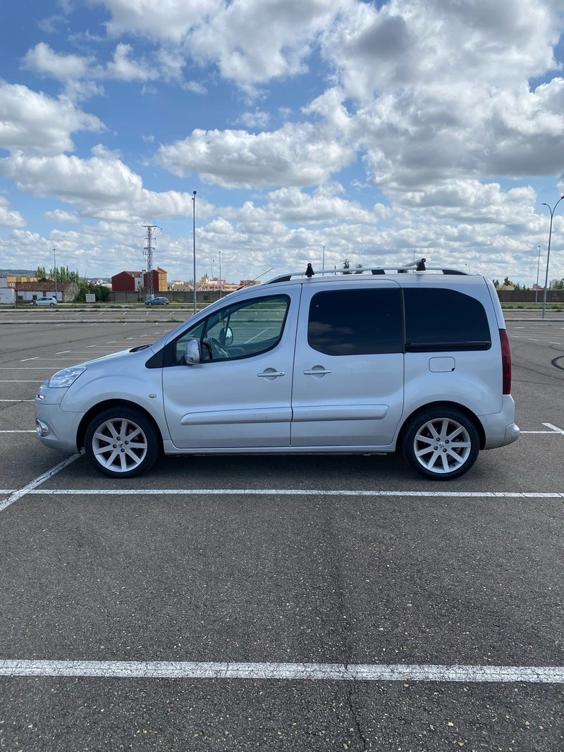 Peugeot Partner 2014 - foto 1