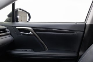 Lexus RX 2022