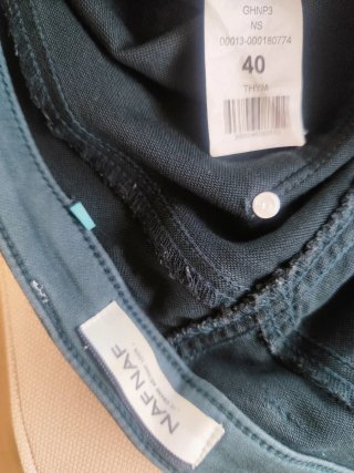 Pantalón de verano elástico marca Naf Naf