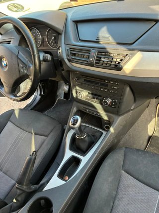 BMW X1 2011