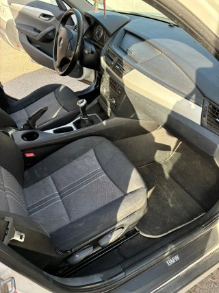 BMW X1 2011