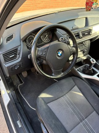 BMW X1 2011