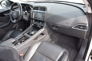 Jaguar F-Pace 2017