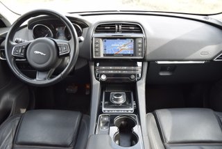 Jaguar F-Pace 2017
