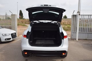 Jaguar F-Pace 2017