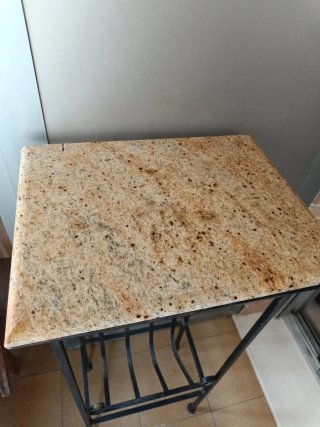 Mueble forja y mármol