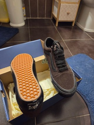 Zapatillas Vans Marrones y Negras